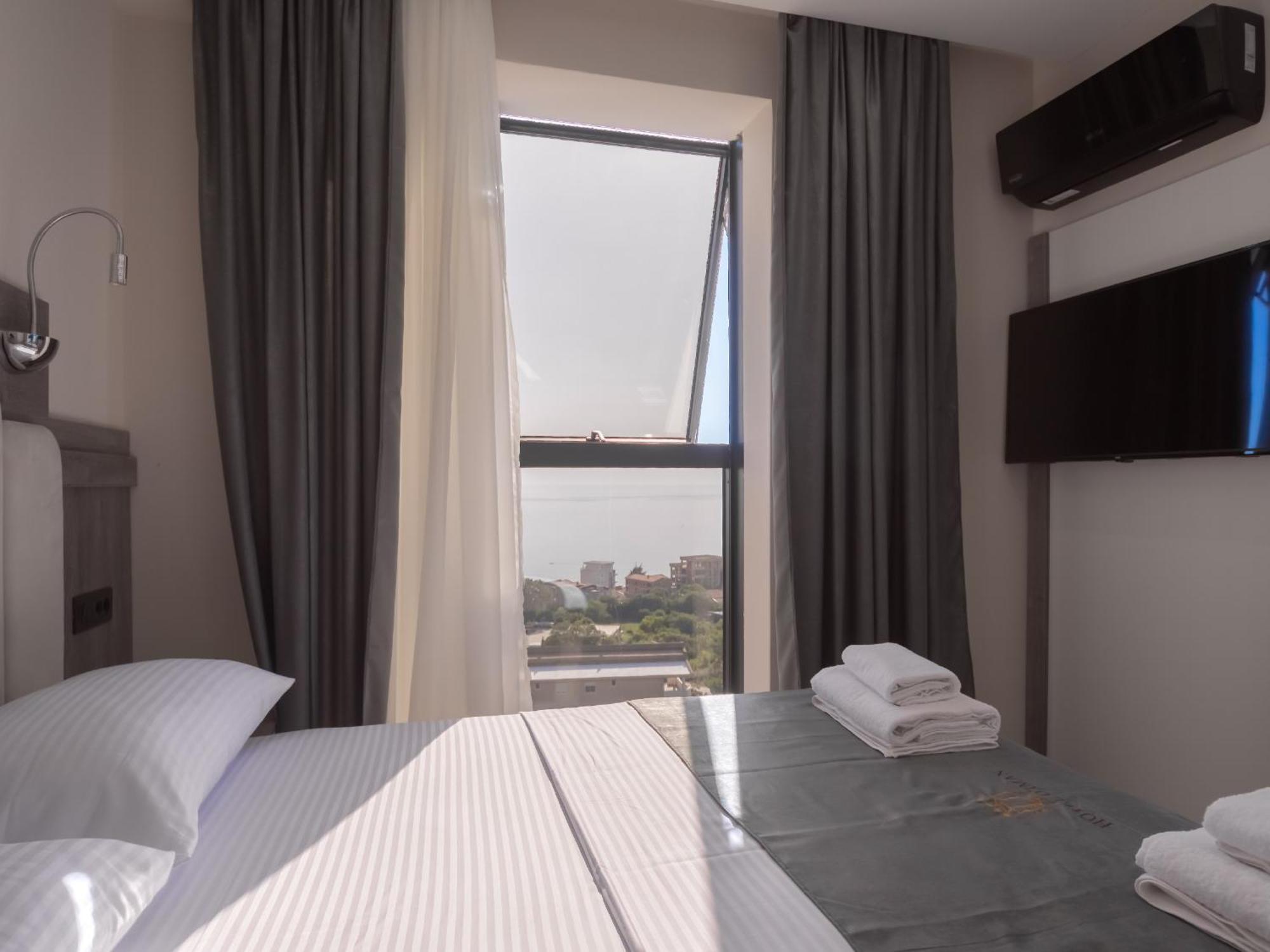 Hotel Diman Dobra Voda Exteriér fotografie
