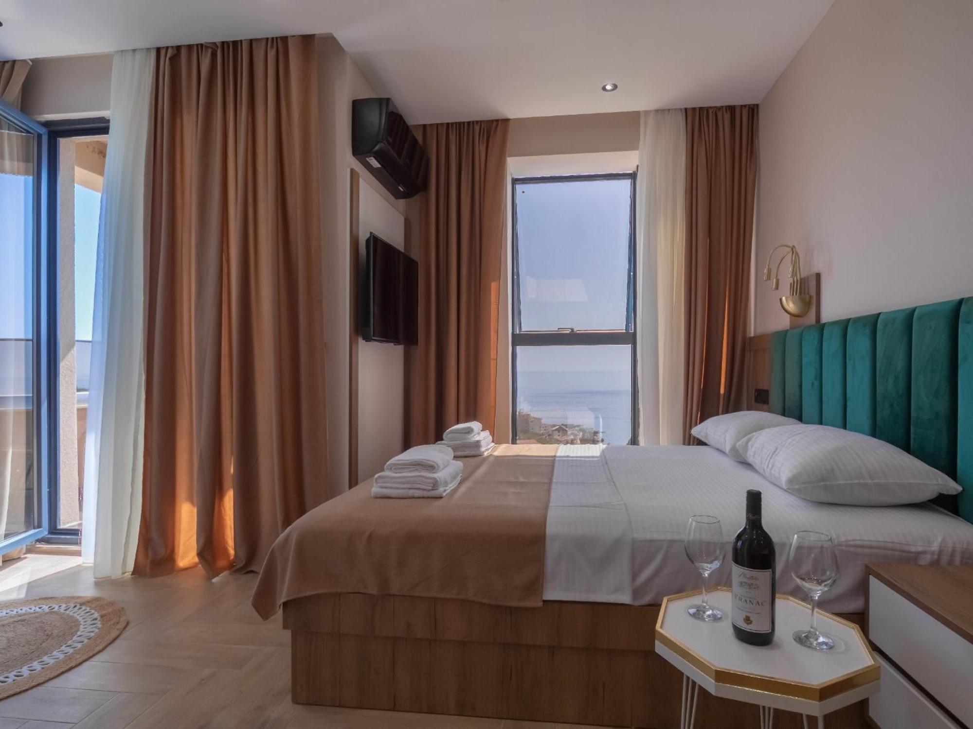 Hotel Diman Dobra Voda Pokoj fotografie